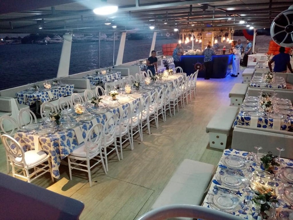 Cena Fin de Año en Catamaran - Image 10